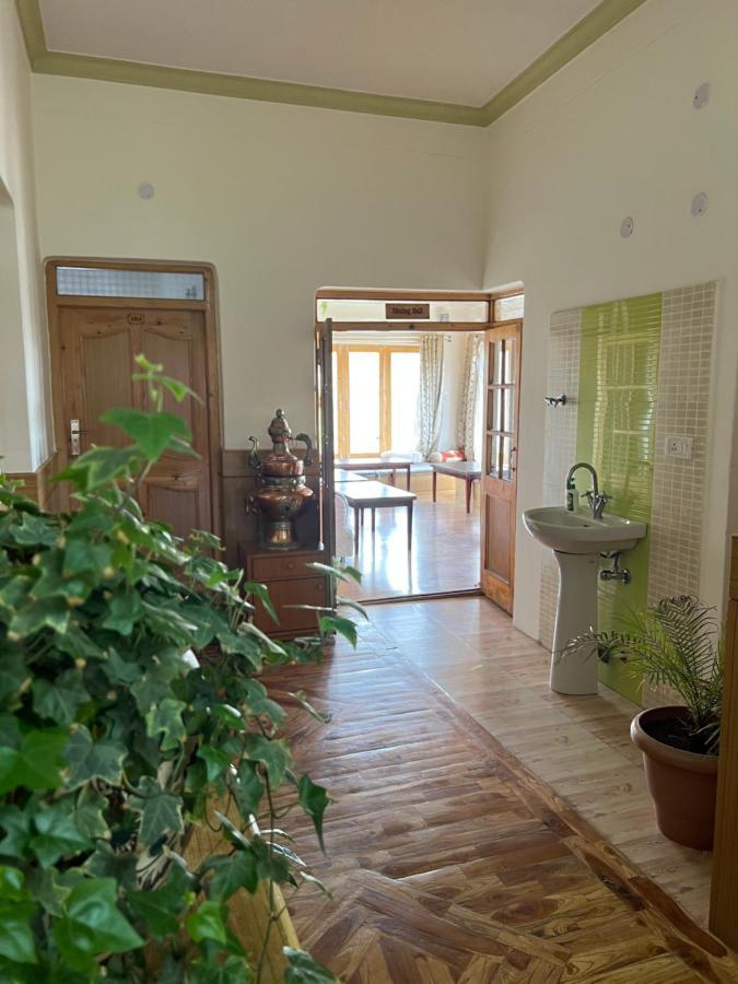 Heschuk Guest House Leh Exterior photo