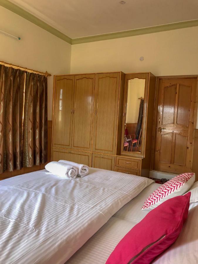 Heschuk Guest House Leh Exterior photo